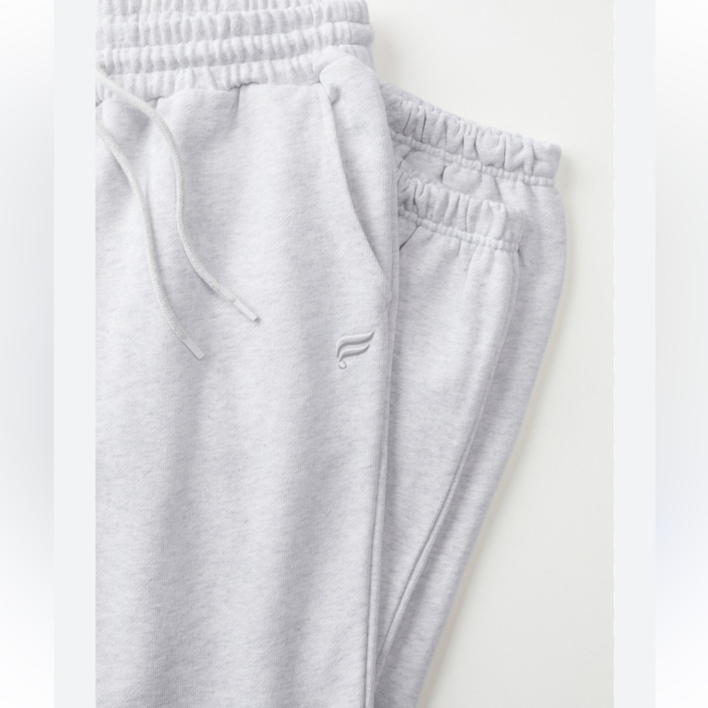 Fabletics Women's Heather Gray Joggers - Picture 4 of 5